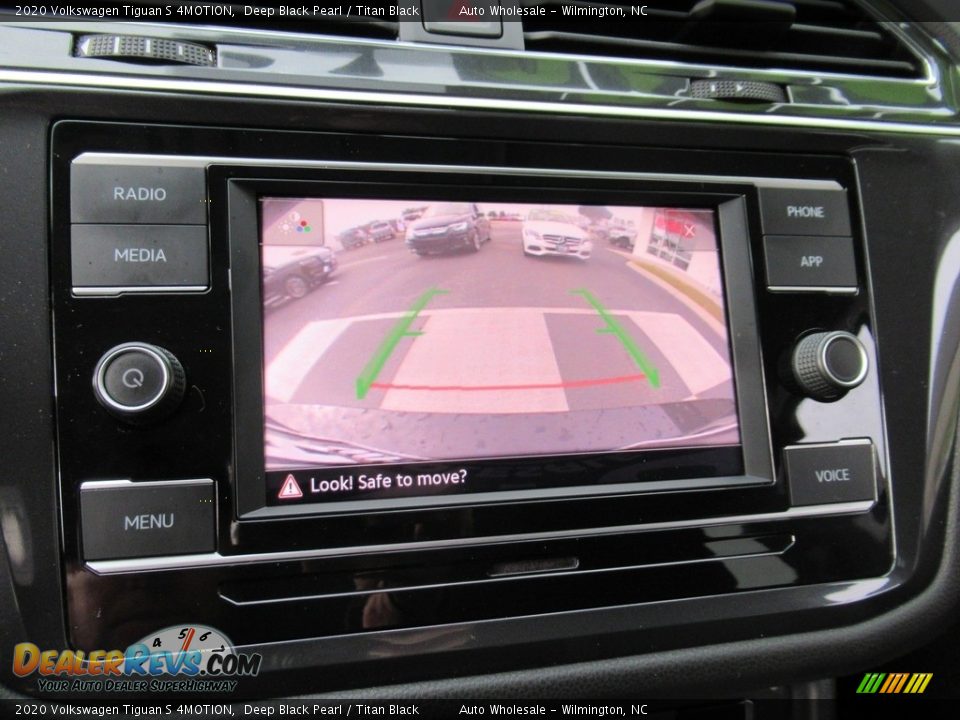 2020 Volkswagen Tiguan S 4MOTION Deep Black Pearl / Titan Black Photo #18
