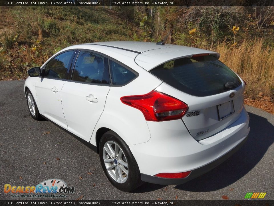 2018 Ford Focus SE Hatch Oxford White / Charcoal Black Photo #9