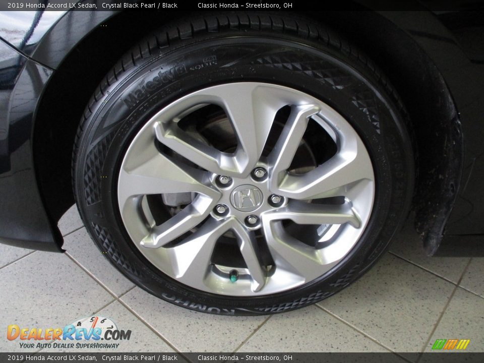 2019 Honda Accord LX Sedan Crystal Black Pearl / Black Photo #12