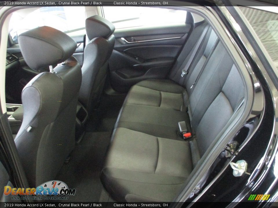 2019 Honda Accord LX Sedan Crystal Black Pearl / Black Photo #24