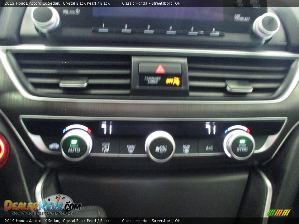 2019 Honda Accord LX Sedan Crystal Black Pearl / Black Photo #34