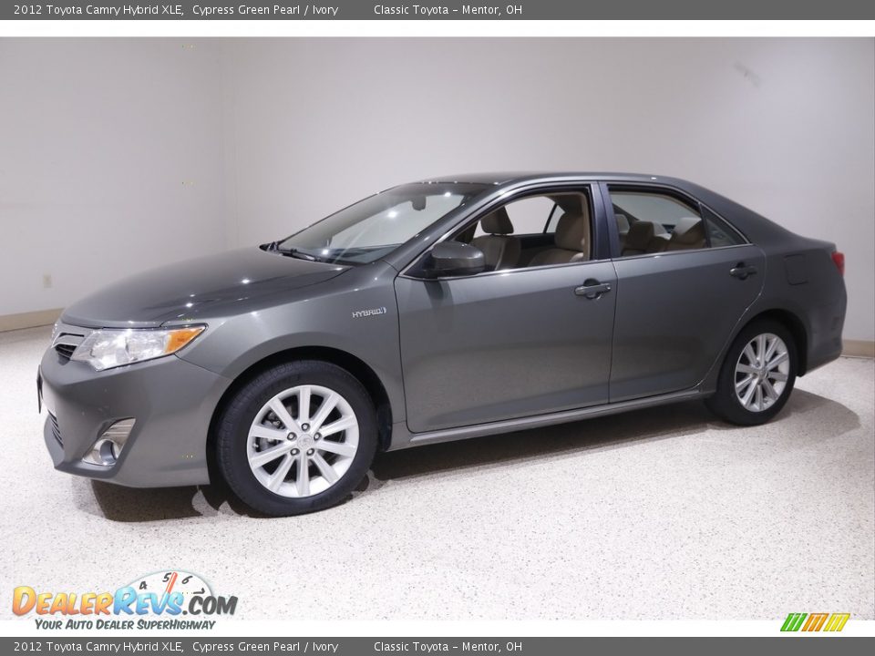 2012 Toyota Camry Hybrid XLE Cypress Green Pearl / Ivory Photo #3