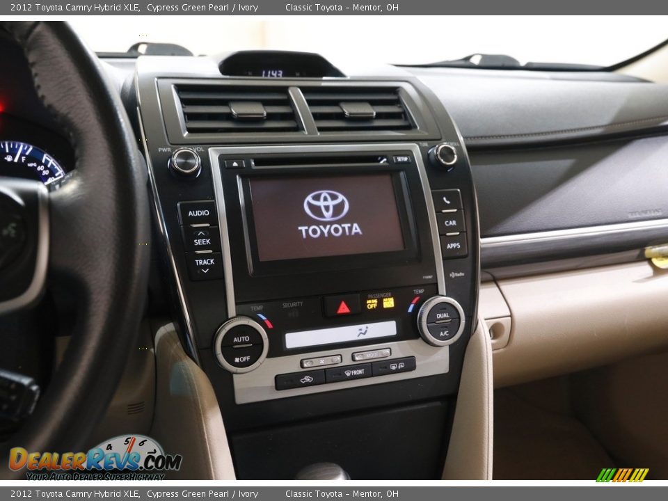 2012 Toyota Camry Hybrid XLE Cypress Green Pearl / Ivory Photo #9