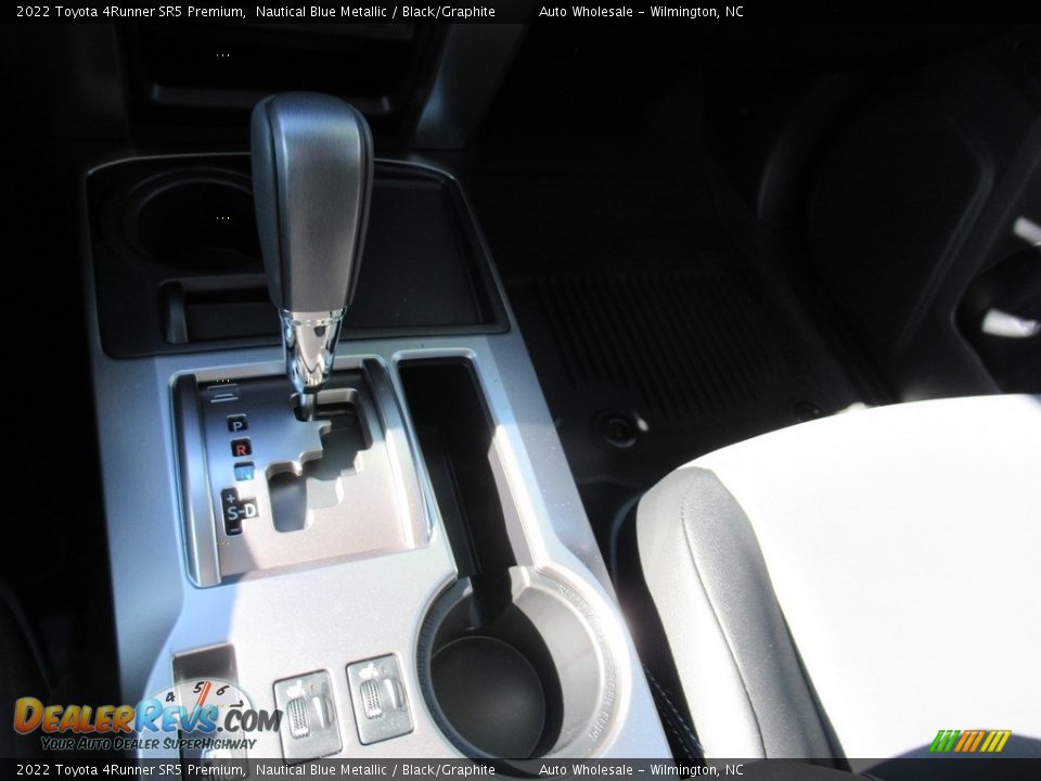 2022 Toyota 4Runner SR5 Premium Shifter Photo #19