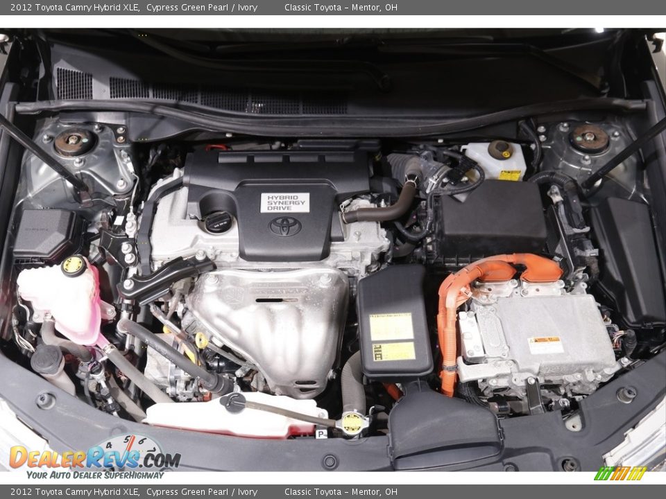 2012 Toyota Camry Hybrid XLE Cypress Green Pearl / Ivory Photo #20