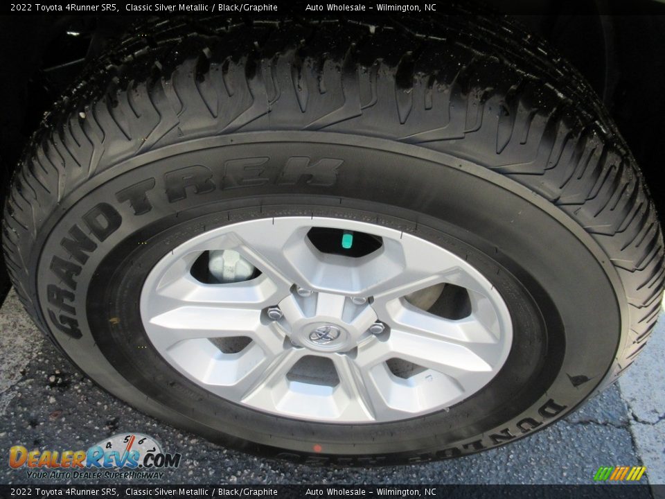 2022 Toyota 4Runner SR5 Wheel Photo #7