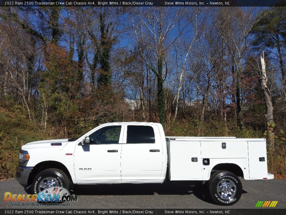 2022 Ram 2500 Tradesman Crew Cab Chassis 4x4 Bright White / Black/Diesel Gray Photo #1