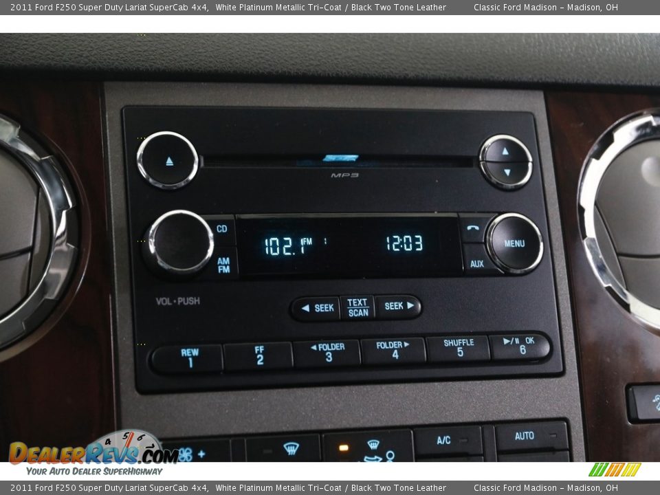 2011 Ford F250 Super Duty Lariat SuperCab 4x4 White Platinum Metallic Tri-Coat / Black Two Tone Leather Photo #11