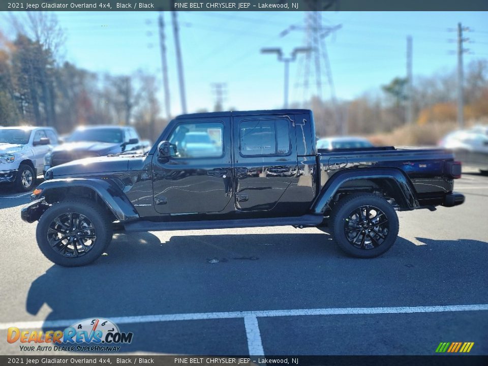 2021 Jeep Gladiator Overland 4x4 Black / Black Photo #4