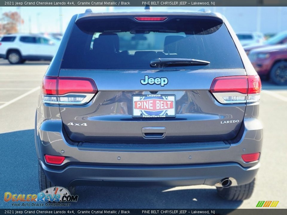 2021 Jeep Grand Cherokee Laredo 4x4 Granite Crystal Metallic / Black Photo #7