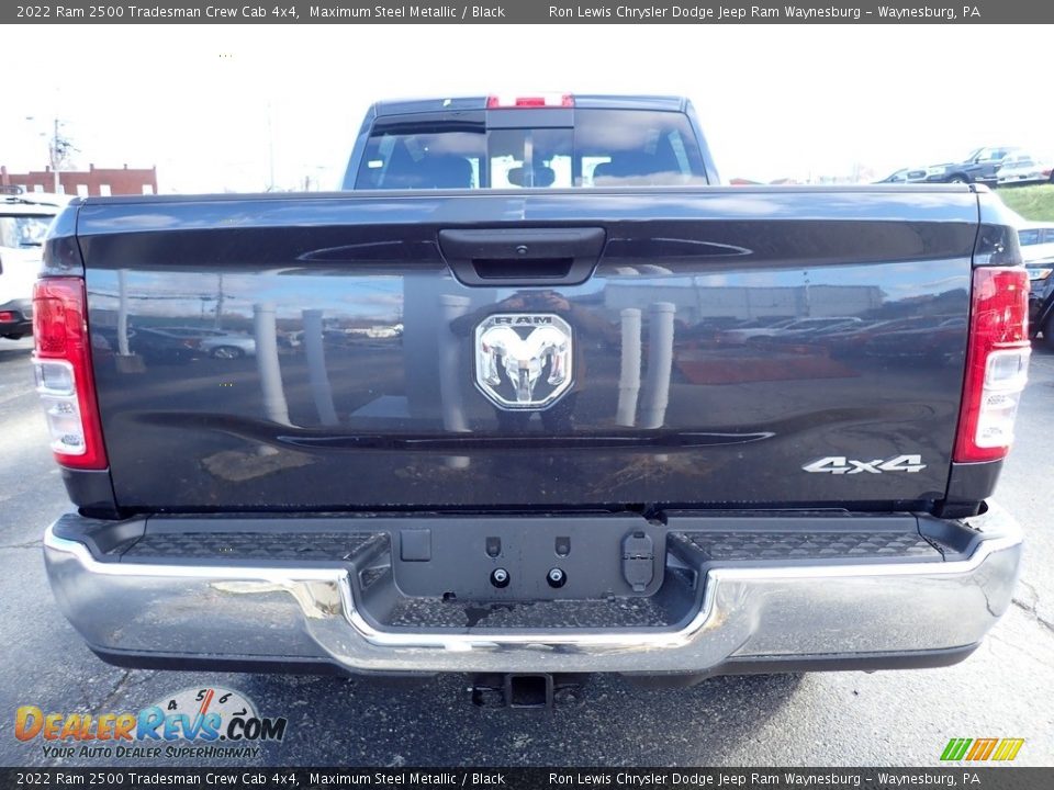 2022 Ram 2500 Tradesman Crew Cab 4x4 Maximum Steel Metallic / Black Photo #4