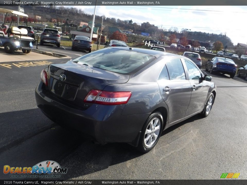 2010 Toyota Camry LE Magnetic Gray Metallic / Ash Gray Photo #9