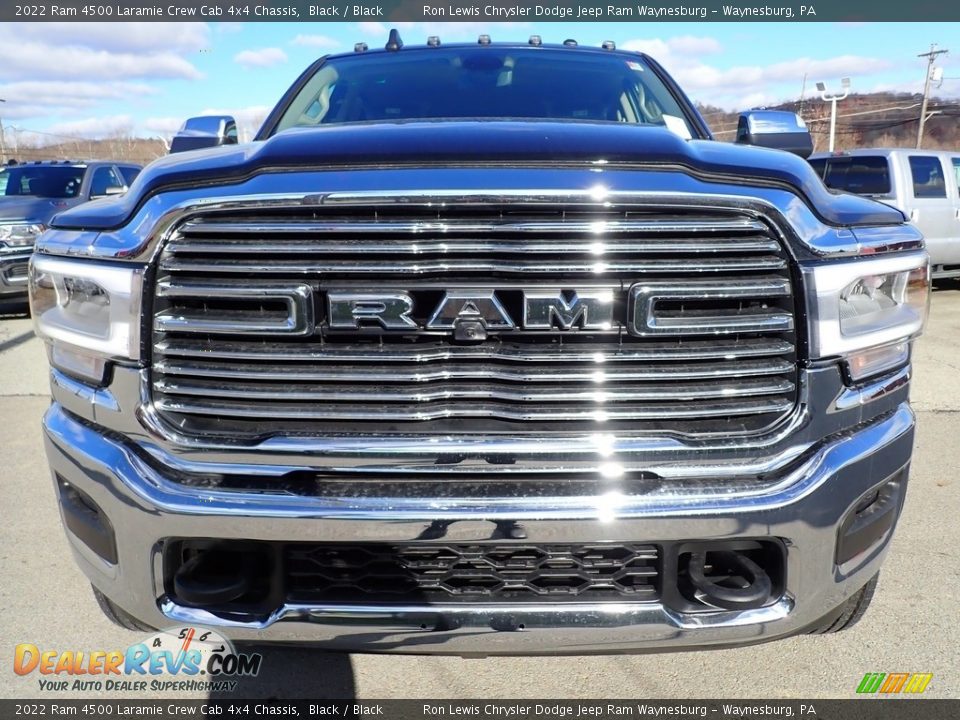 2022 Ram 4500 Laramie Crew Cab 4x4 Chassis Black / Black Photo #8