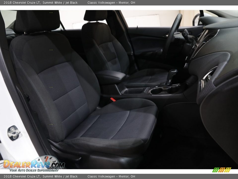 2018 Chevrolet Cruze LT Summit White / Jet Black Photo #14