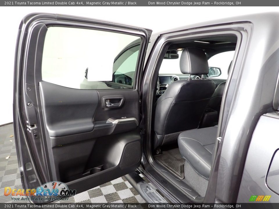 2021 Toyota Tacoma Limited Double Cab 4x4 Magnetic Gray Metallic / Black Photo #29