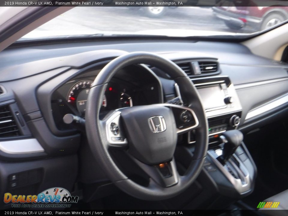 2019 Honda CR-V LX AWD Platinum White Pearl / Ivory Photo #10