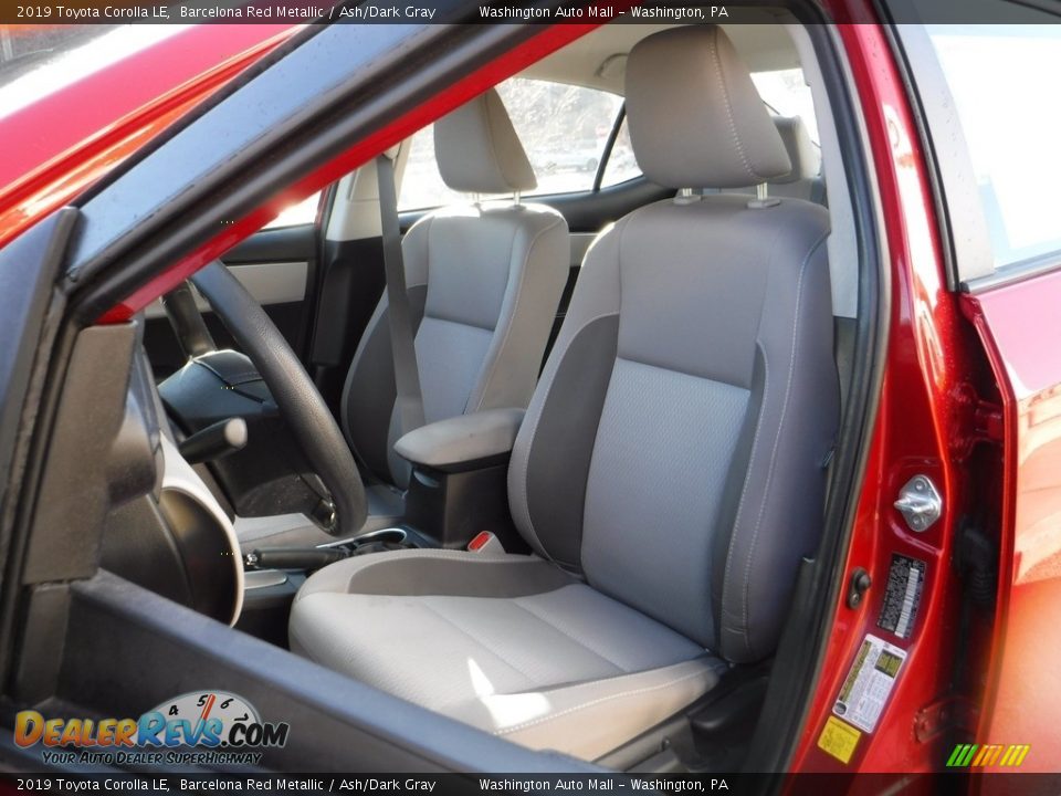 2019 Toyota Corolla LE Barcelona Red Metallic / Ash/Dark Gray Photo #18