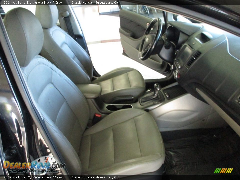 Front Seat of 2014 Kia Forte EX Photo #16