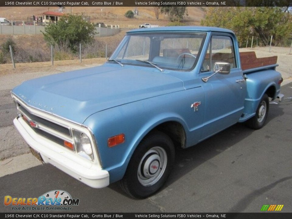 Front 3/4 View of 1968 Chevrolet C/K C10 Standard Regular Cab Photo #1