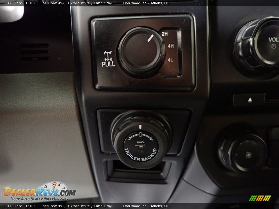 2018 Ford F150 XL SuperCrew 4x4 Oxford White / Earth Gray Photo #32