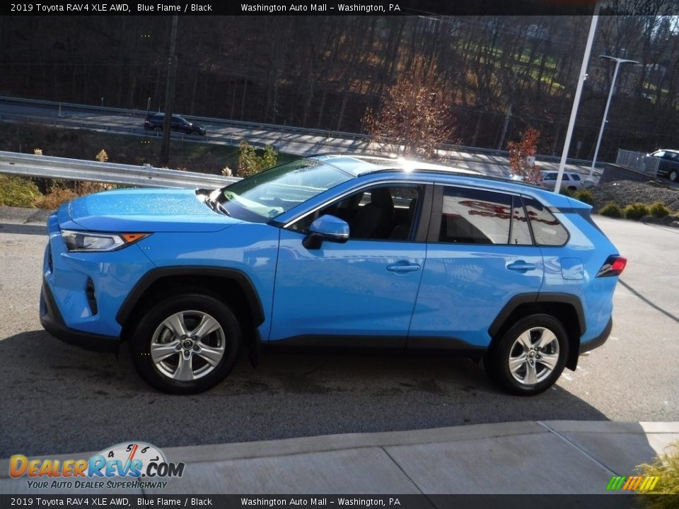 2019 Toyota RAV4 XLE AWD Blue Flame / Black Photo #11