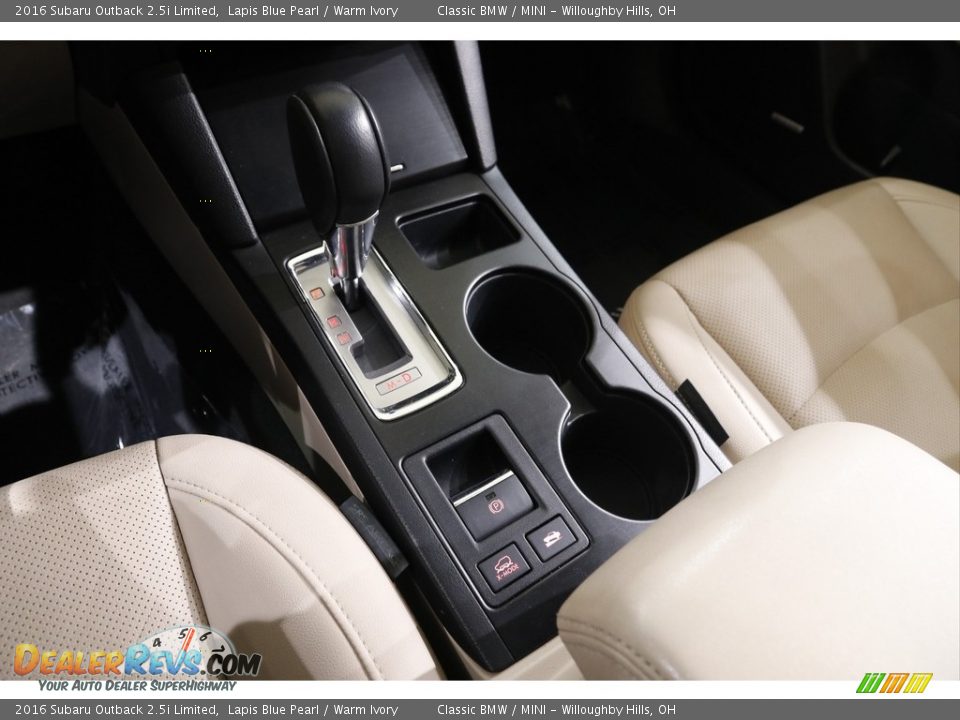 2016 Subaru Outback 2.5i Limited Shifter Photo #13