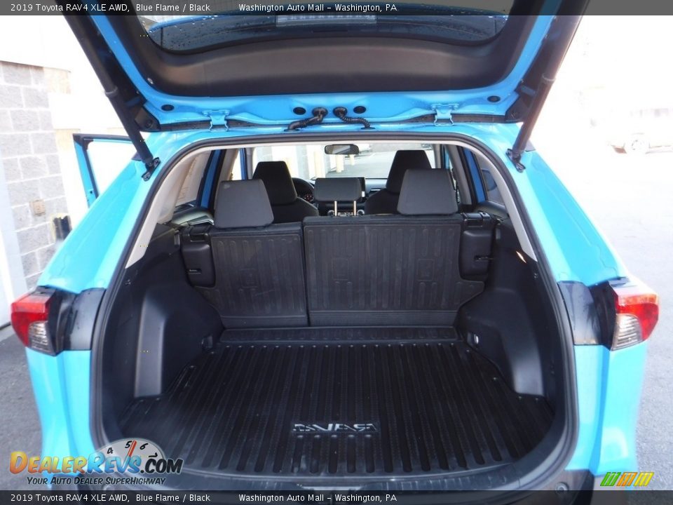 2019 Toyota RAV4 XLE AWD Blue Flame / Black Photo #29