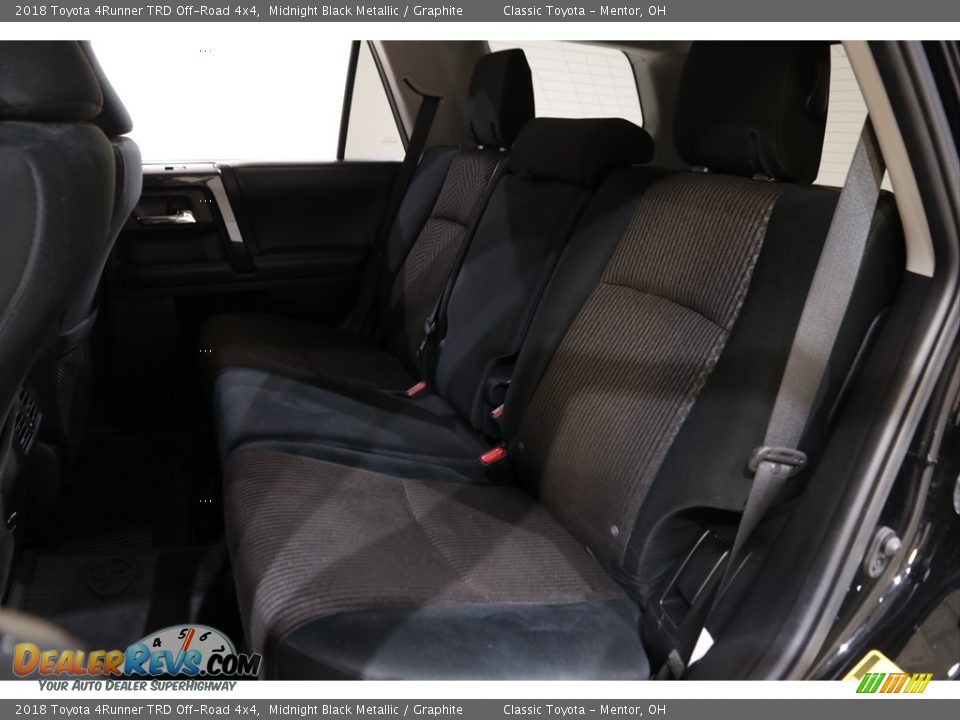 2018 Toyota 4Runner TRD Off-Road 4x4 Midnight Black Metallic / Graphite Photo #16