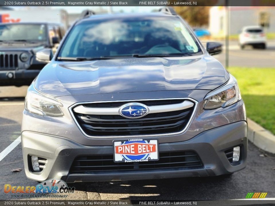 2020 Subaru Outback 2.5i Premium Magnetite Gray Metallic / Slate Black Photo #2
