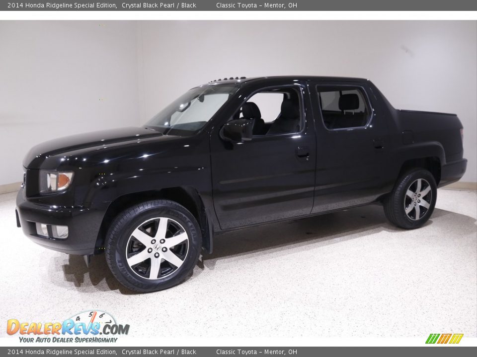 2014 Honda Ridgeline Special Edition Crystal Black Pearl / Black Photo #3