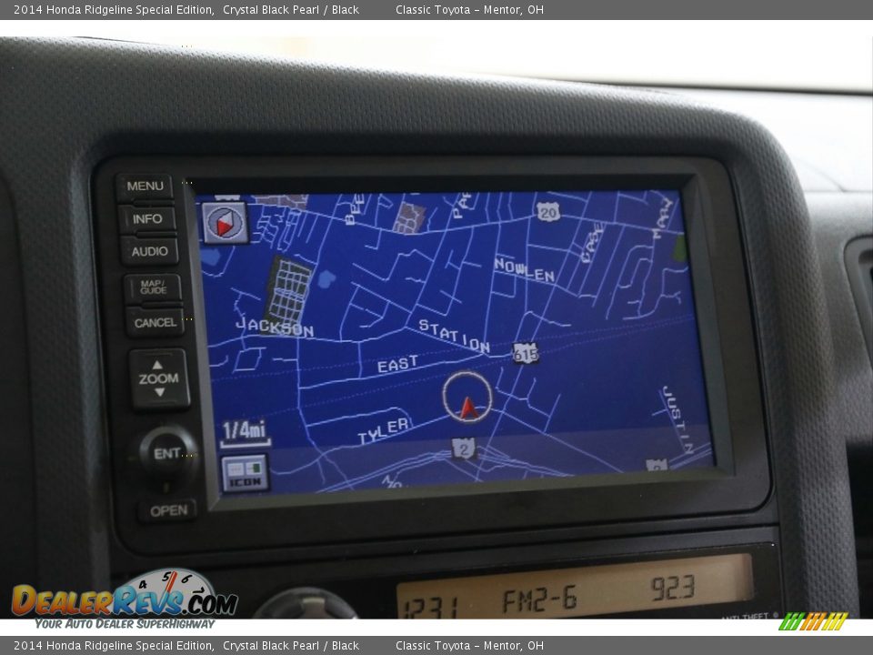 2014 Honda Ridgeline Special Edition Crystal Black Pearl / Black Photo #10