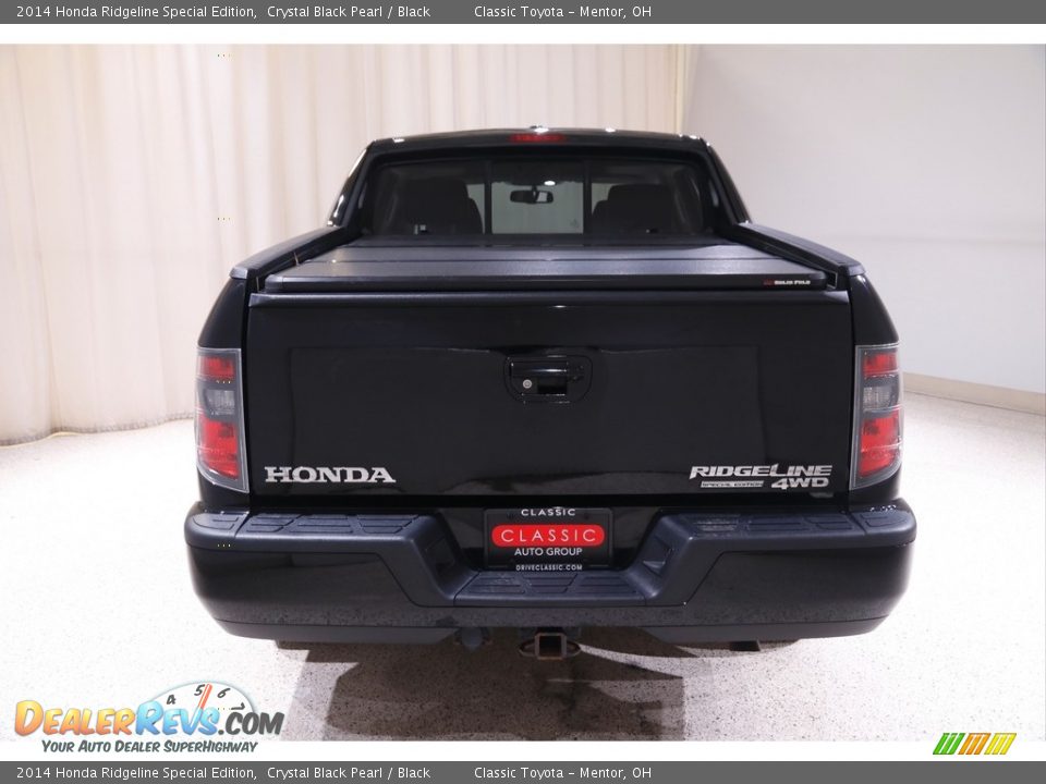 2014 Honda Ridgeline Special Edition Crystal Black Pearl / Black Photo #18