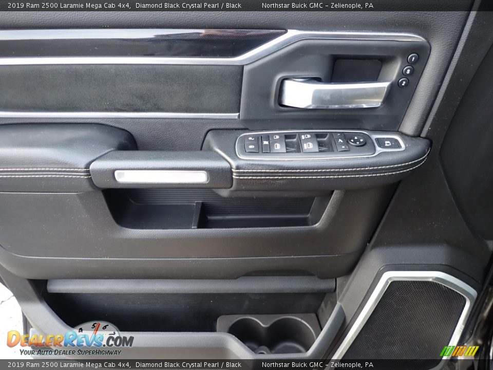2019 Ram 2500 Laramie Mega Cab 4x4 Diamond Black Crystal Pearl / Black Photo #19