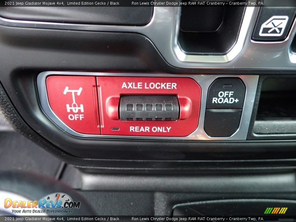 Controls of 2021 Jeep Gladiator Mojave 4x4 Photo #20