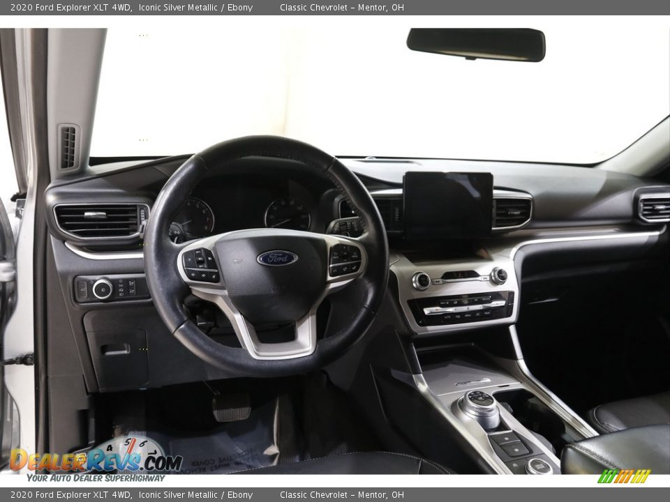Dashboard of 2020 Ford Explorer XLT 4WD Photo #6
