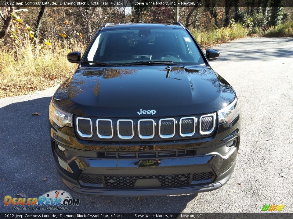 2022 Jeep Compass Latitude Diamond Black Crystal Pearl / Black Photo #3