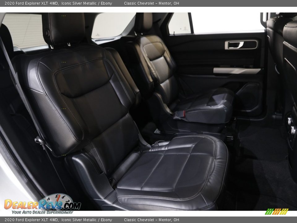 2020 Ford Explorer XLT 4WD Iconic Silver Metallic / Ebony Photo #16