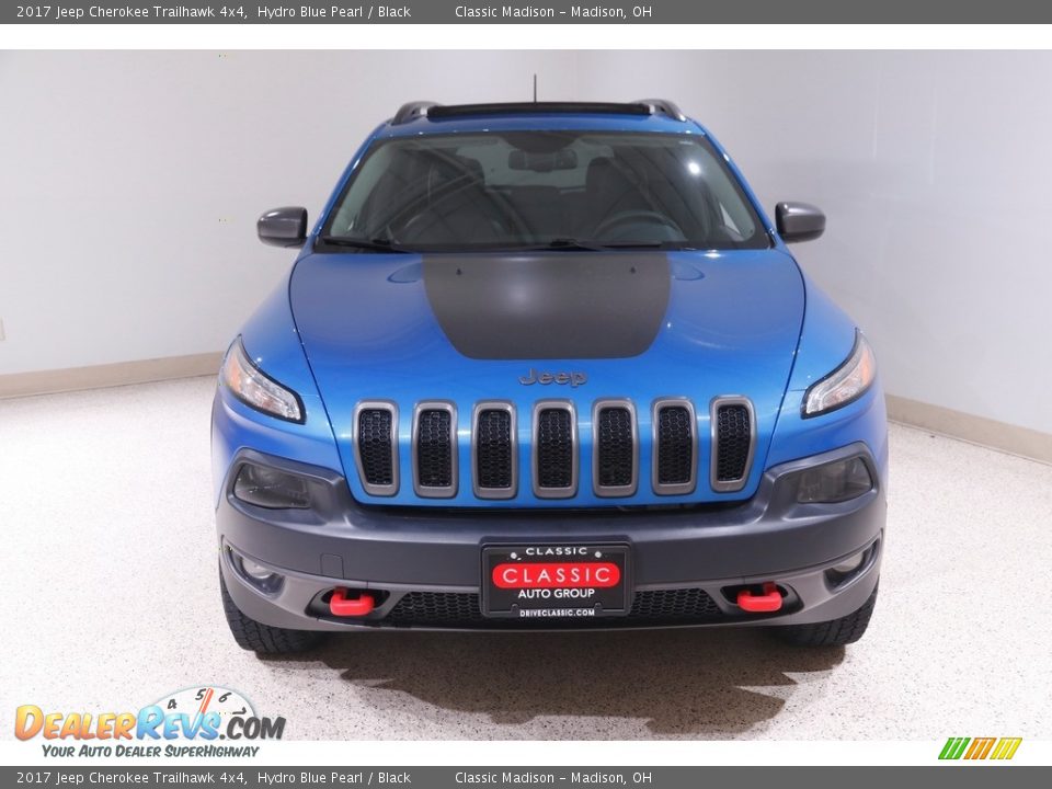 2017 Jeep Cherokee Trailhawk 4x4 Hydro Blue Pearl / Black Photo #2