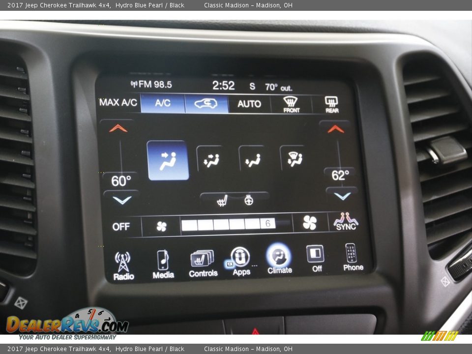 2017 Jeep Cherokee Trailhawk 4x4 Hydro Blue Pearl / Black Photo #11