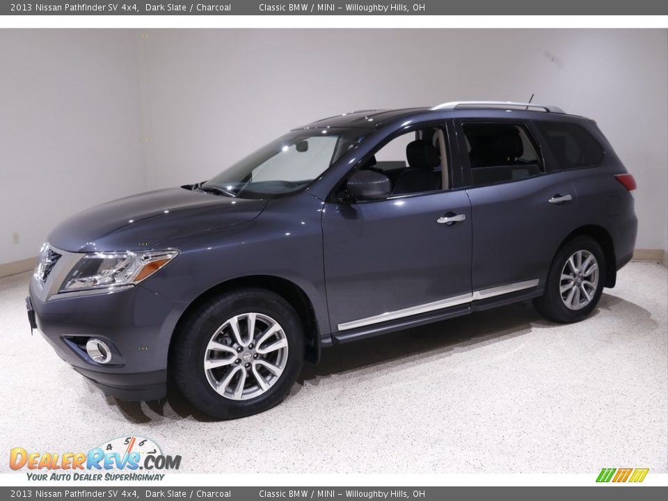 2013 Nissan Pathfinder SV 4x4 Dark Slate / Charcoal Photo #3