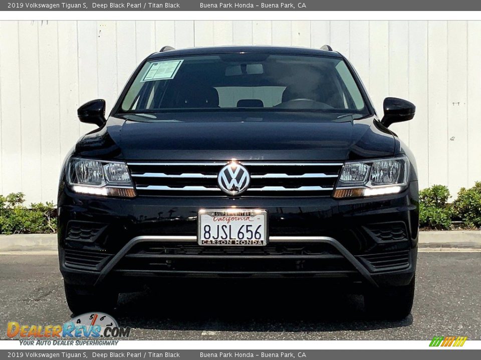 2019 Volkswagen Tiguan S Deep Black Pearl / Titan Black Photo #4