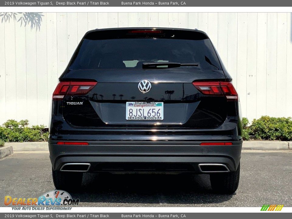 2019 Volkswagen Tiguan S Deep Black Pearl / Titan Black Photo #5