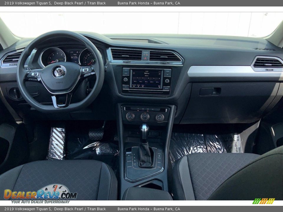 Dashboard of 2019 Volkswagen Tiguan S Photo #17