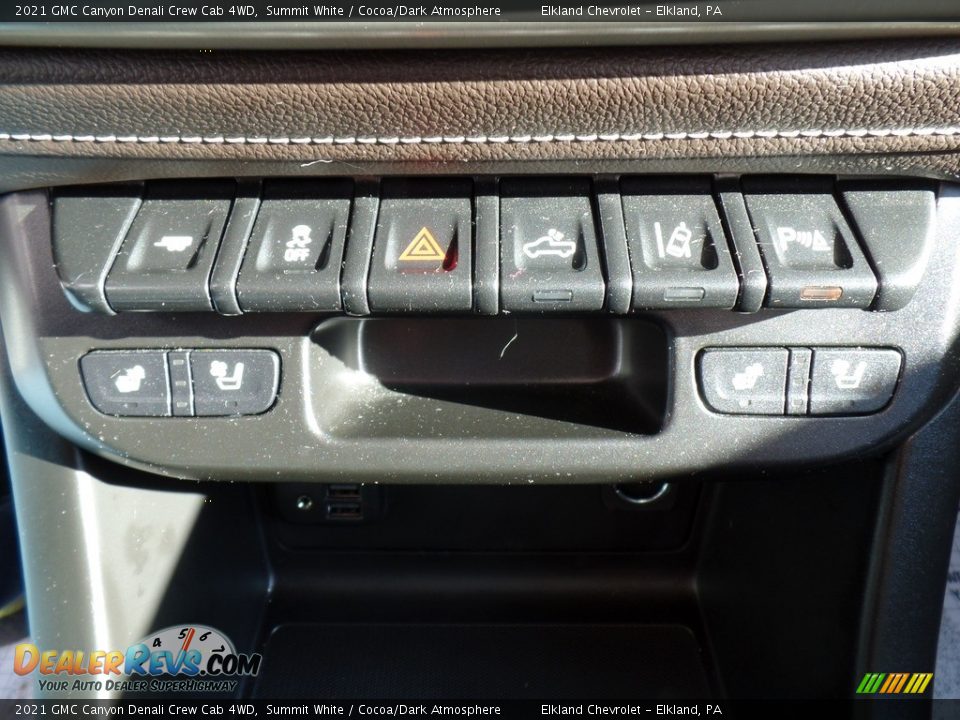 Controls of 2021 GMC Canyon Denali Crew Cab 4WD Photo #29