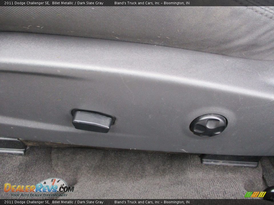 2011 Dodge Challenger SE Billet Metallic / Dark Slate Gray Photo #9