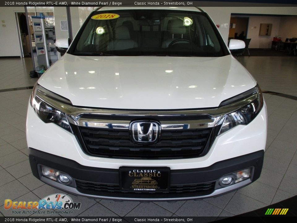 2018 Honda Ridgeline RTL-E AWD White Diamond Pearl / Beige Photo #2