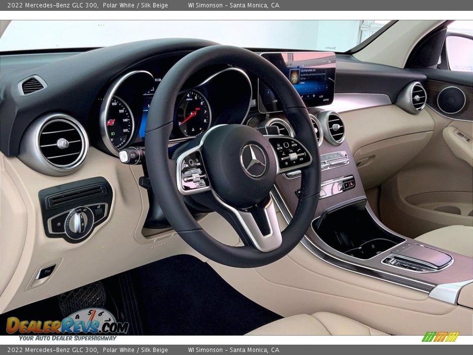 Dashboard of 2022 Mercedes-Benz GLC 300 Photo #4