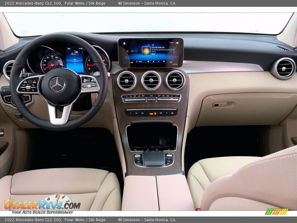 Dashboard of 2022 Mercedes-Benz GLC 300 Photo #6