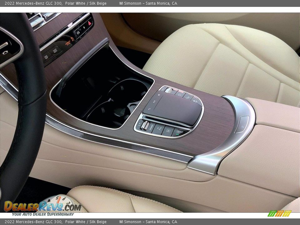 Controls of 2022 Mercedes-Benz GLC 300 Photo #8