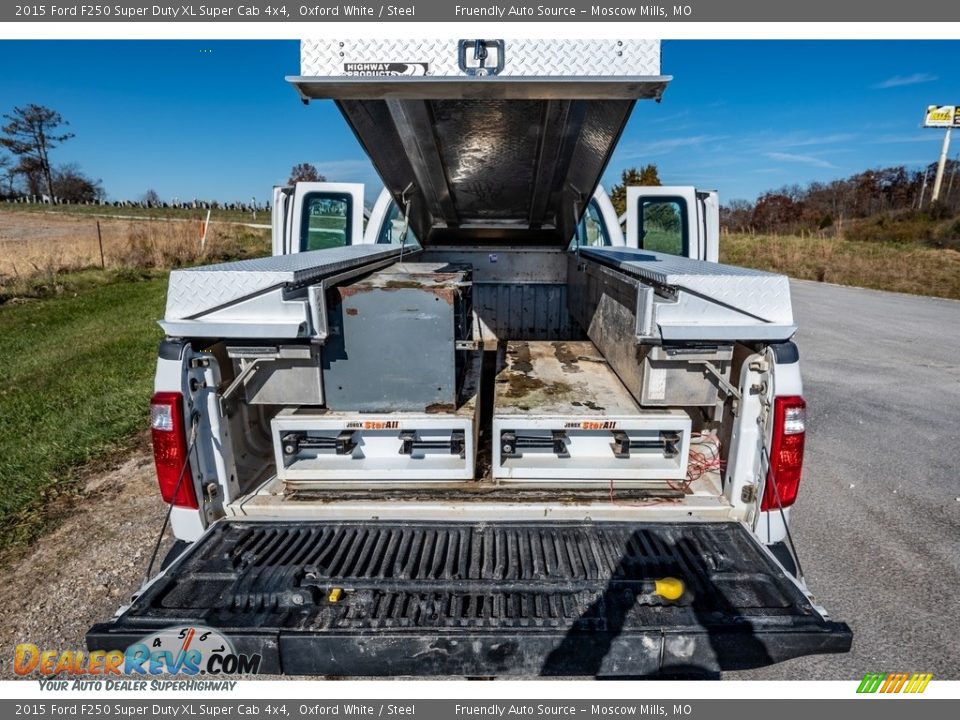 2015 Ford F250 Super Duty XL Super Cab 4x4 Oxford White / Steel Photo #2